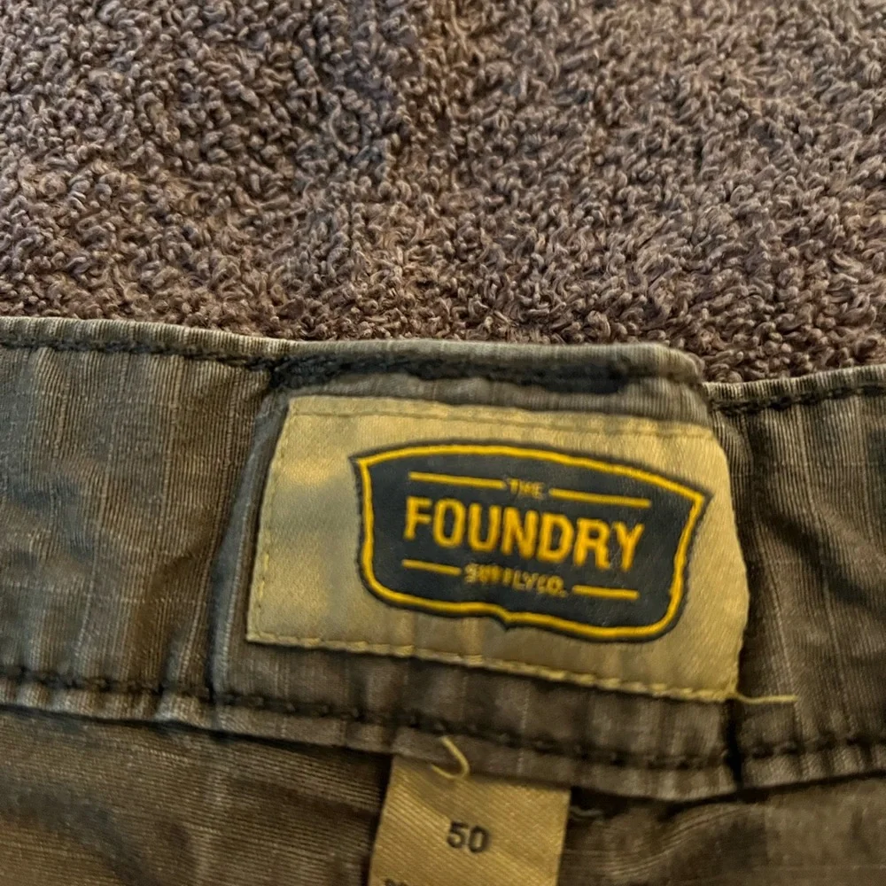 The Foundry Supply Co Brown Cargo Shorts with Utilitarian Design - Picture 2 of 2